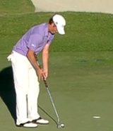 Webb Simpson verschiebt aus 50cm